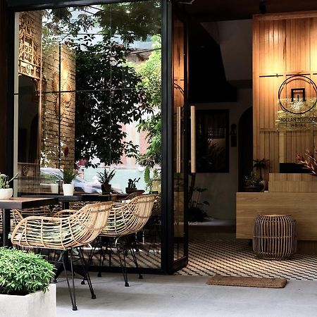 Moc Lan Boutique Hotel (Adults Only) Da Nang Exteriör bild