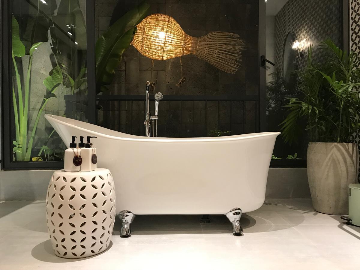Moc Lan Boutique Hotel (Adults Only) Da Nang Exteriör bild